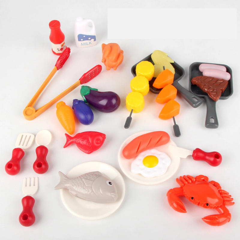 GrillSplash - Simulated BBQ Set for Kids with Sprinkler Light