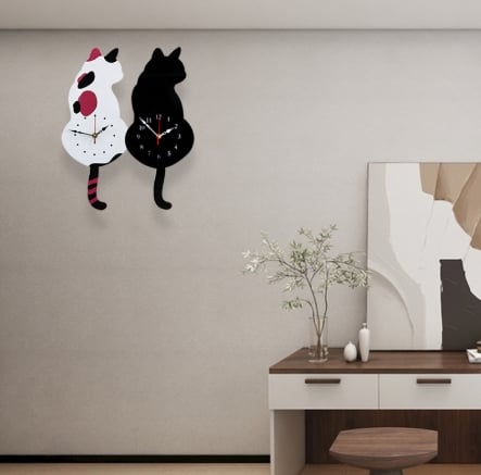 TailSpin - Cat Wagging Tail Wall Clock