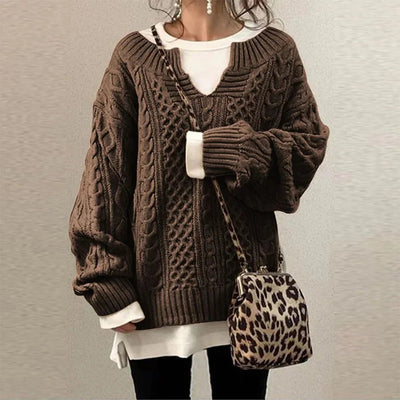 Zayla - Knitted Sweater with Cable Pattern