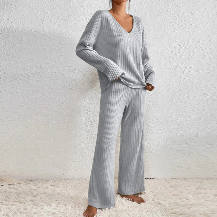 Edina - Knitted V-Neck Two Piece Set