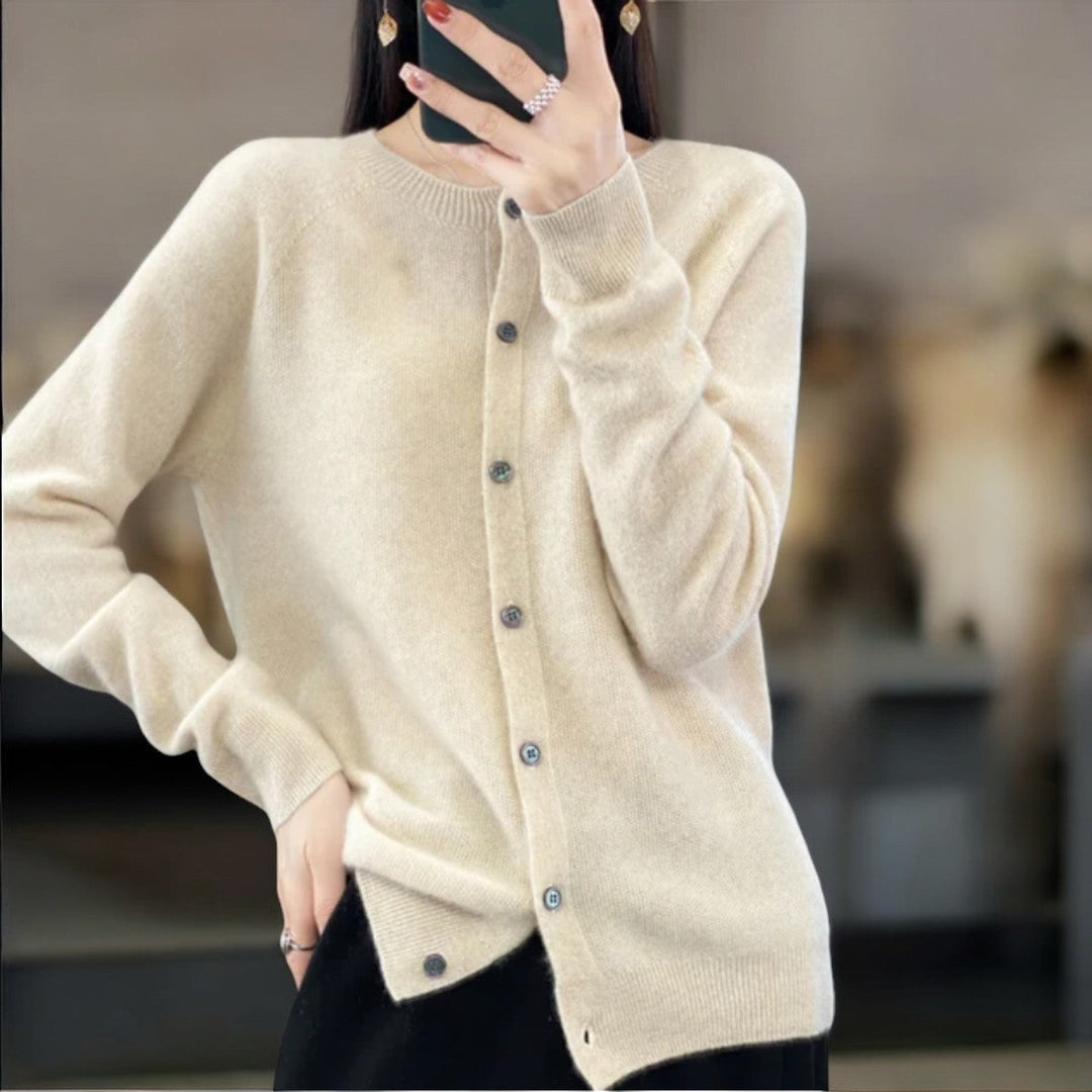 Mariana - Cozy Woolen Cardigan